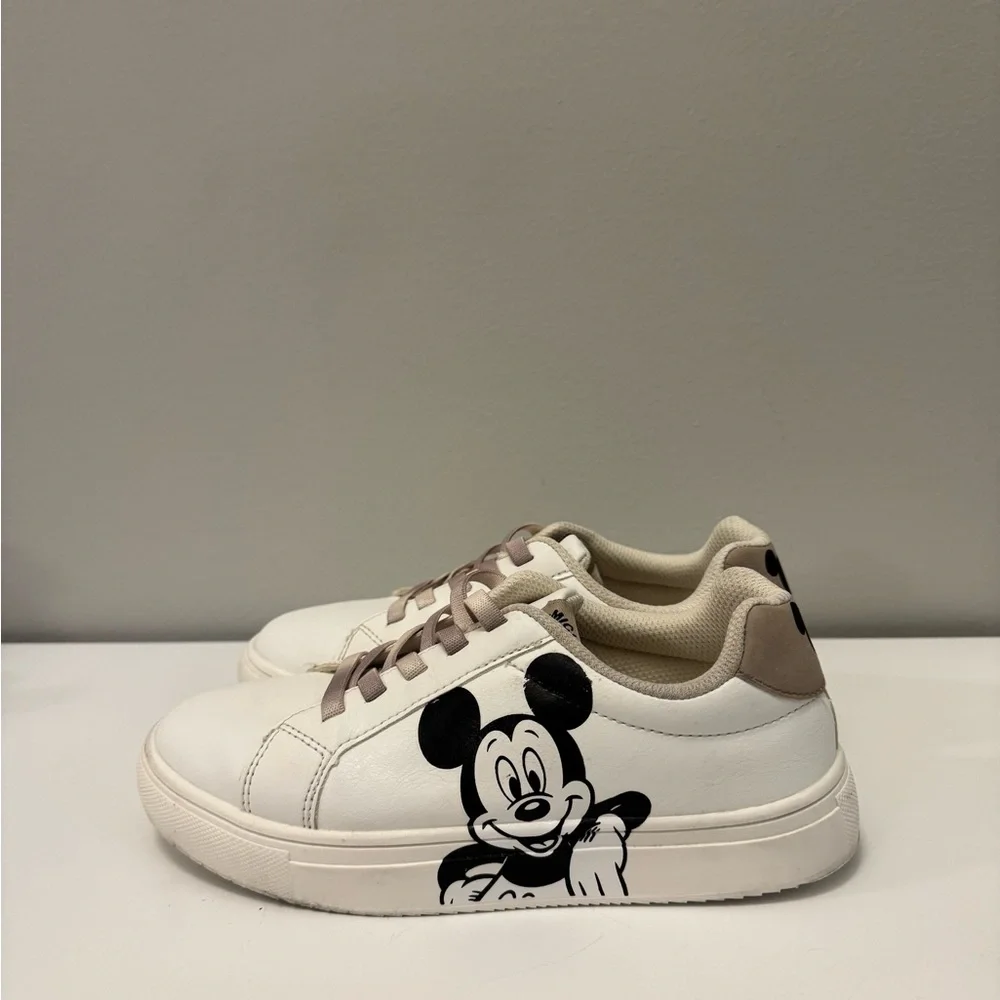 Disney Mickey Mouse Kids White & Beige Sneakers